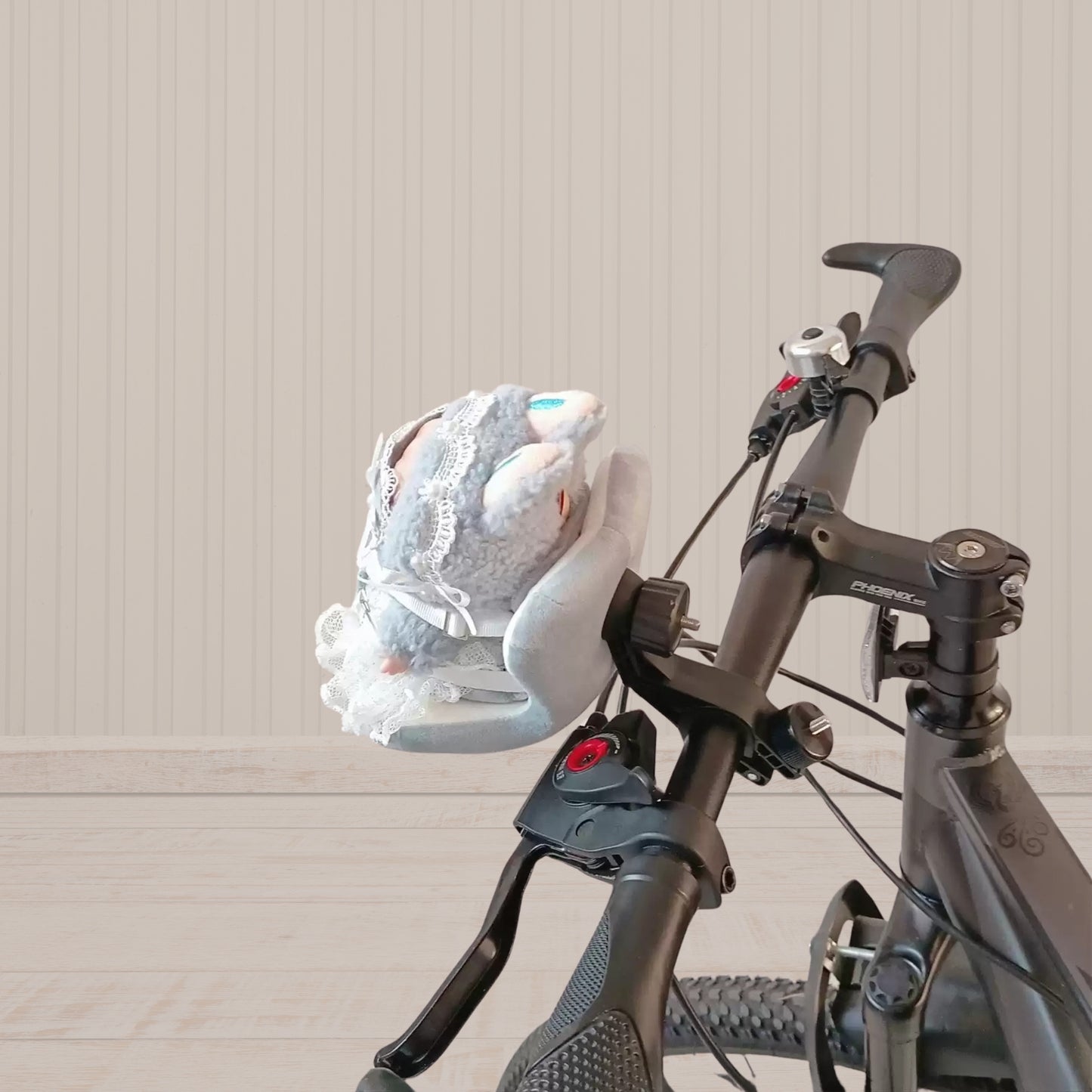 LABUBU BIKE SEAT