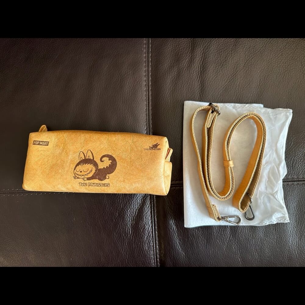 LABUBU Zimomo DuPont Paper Shoulder Bag