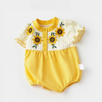 Girasole Baby Gift Set in Keepsake Suitcase