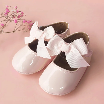 Duchess Baby Gift Set in Keepsake Suitcase