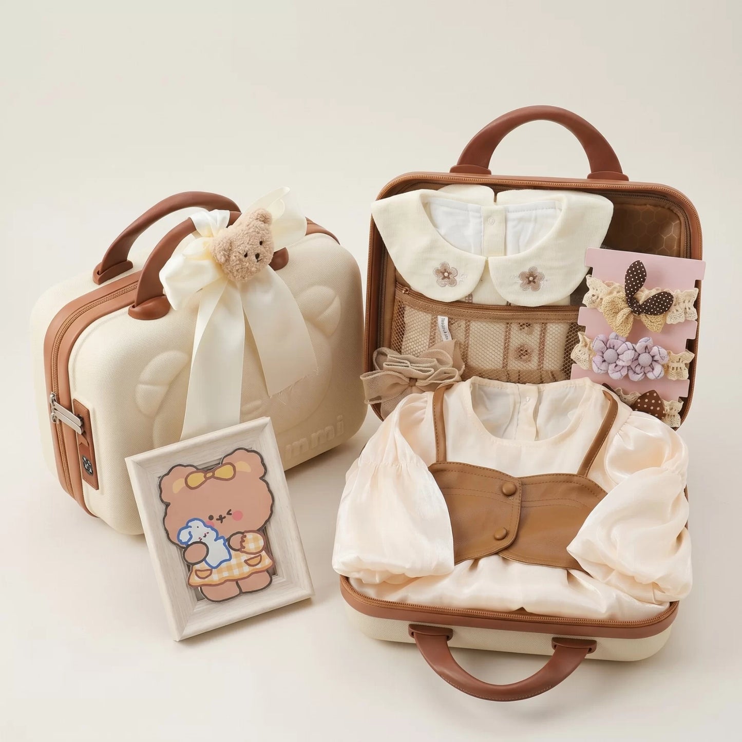K-Girl Baby Gift Set in Keepsake Suitcase